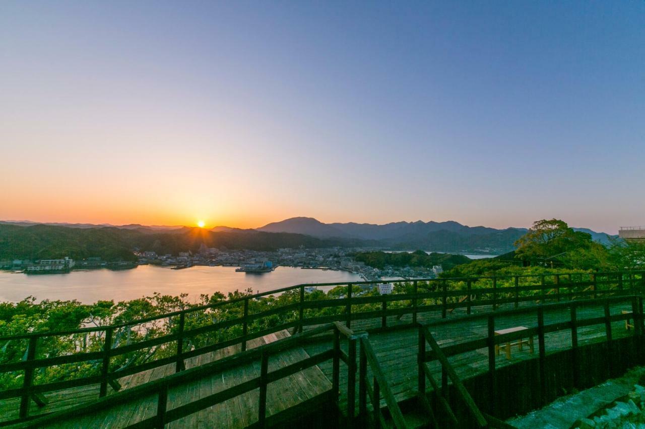 Hotel Urashima Kacuura Exteriér fotografie
